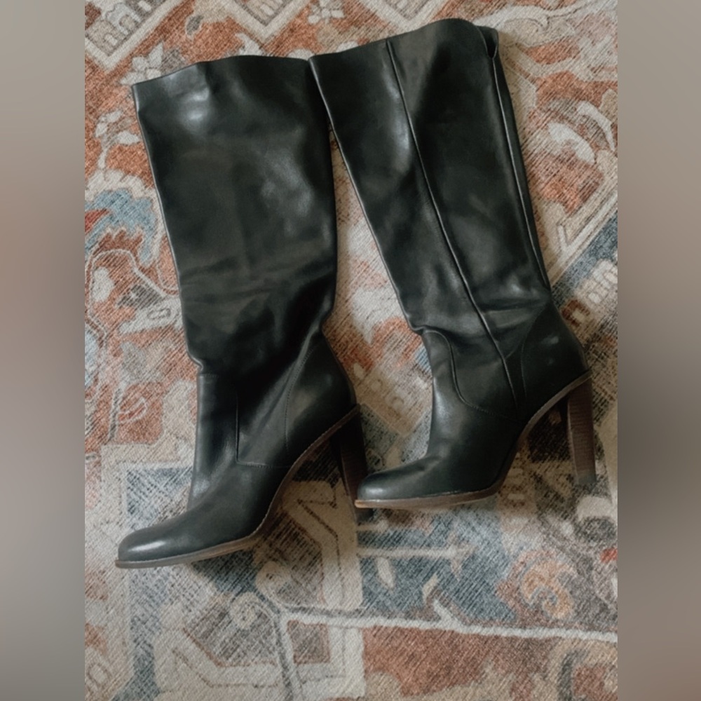 Beautiful Leather Cole Haan Boots